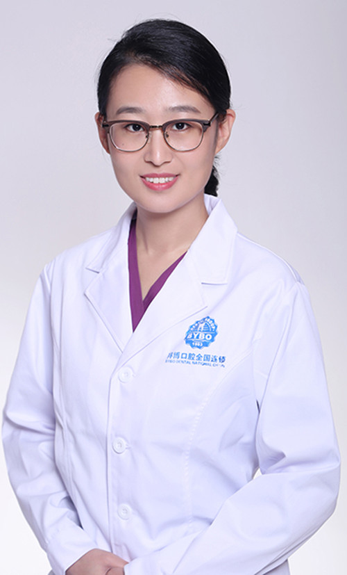 大連拜博口腔醫(yī)院 劉倩